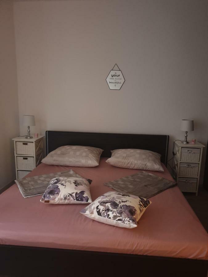 Stella Apartment Sibenik Charm&History United Exteriör bild